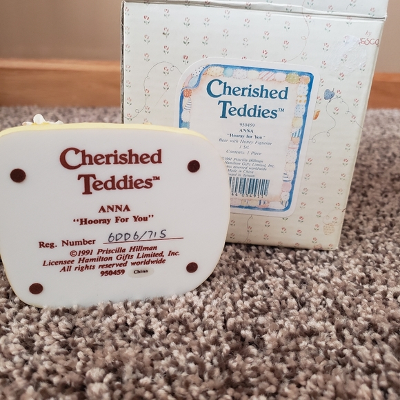 Cherished Teddies "Anna" - Picture 3 of 3